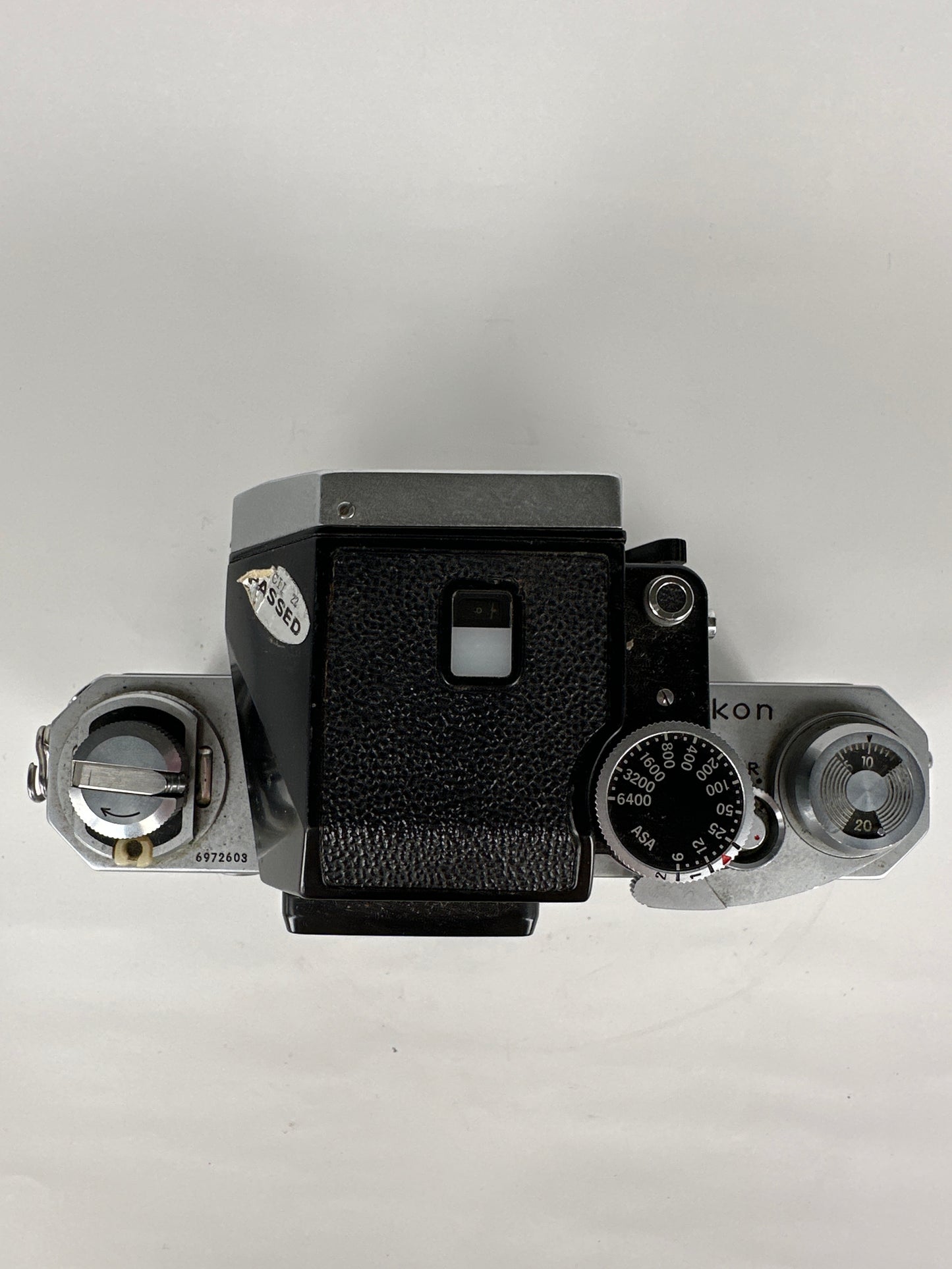 Nikon F