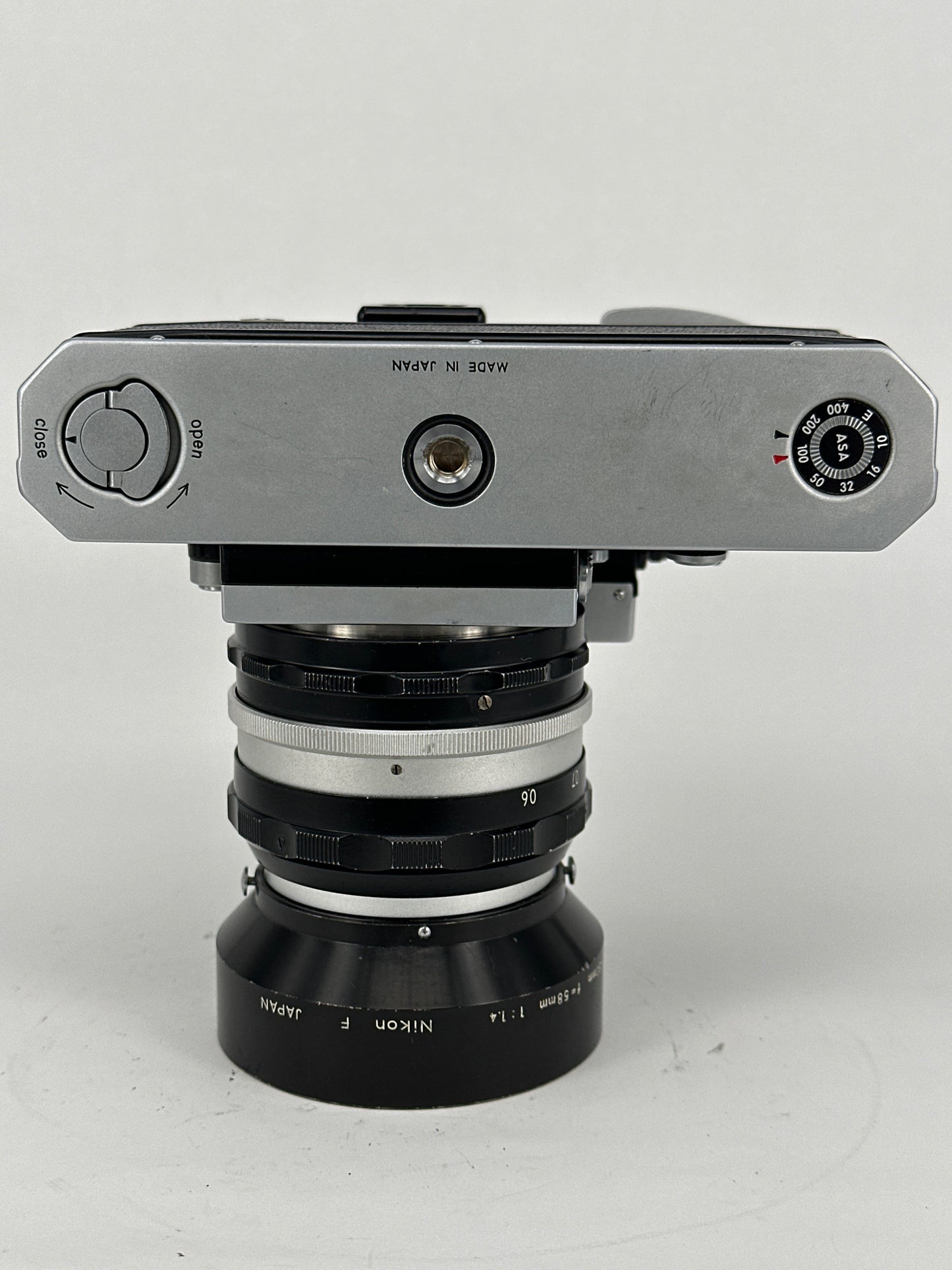 Nikon F with Nikkor-S Auto 50mm f1.4 lens