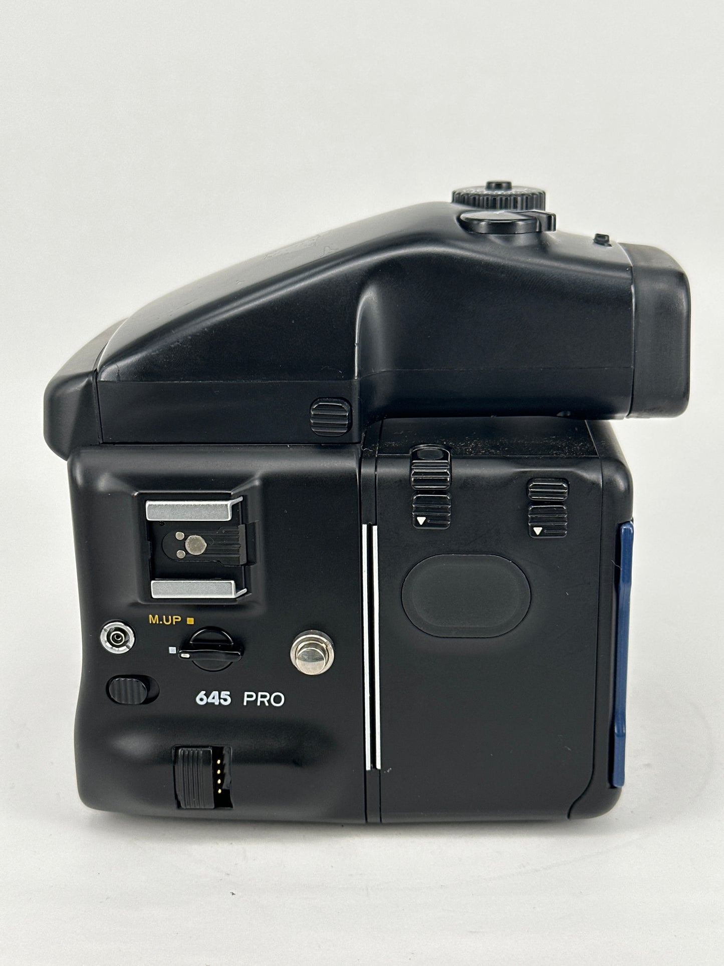 Mamiya 645 Pro with Mamiya-Sekor Zoom C 105-210mm f4.5 lens
