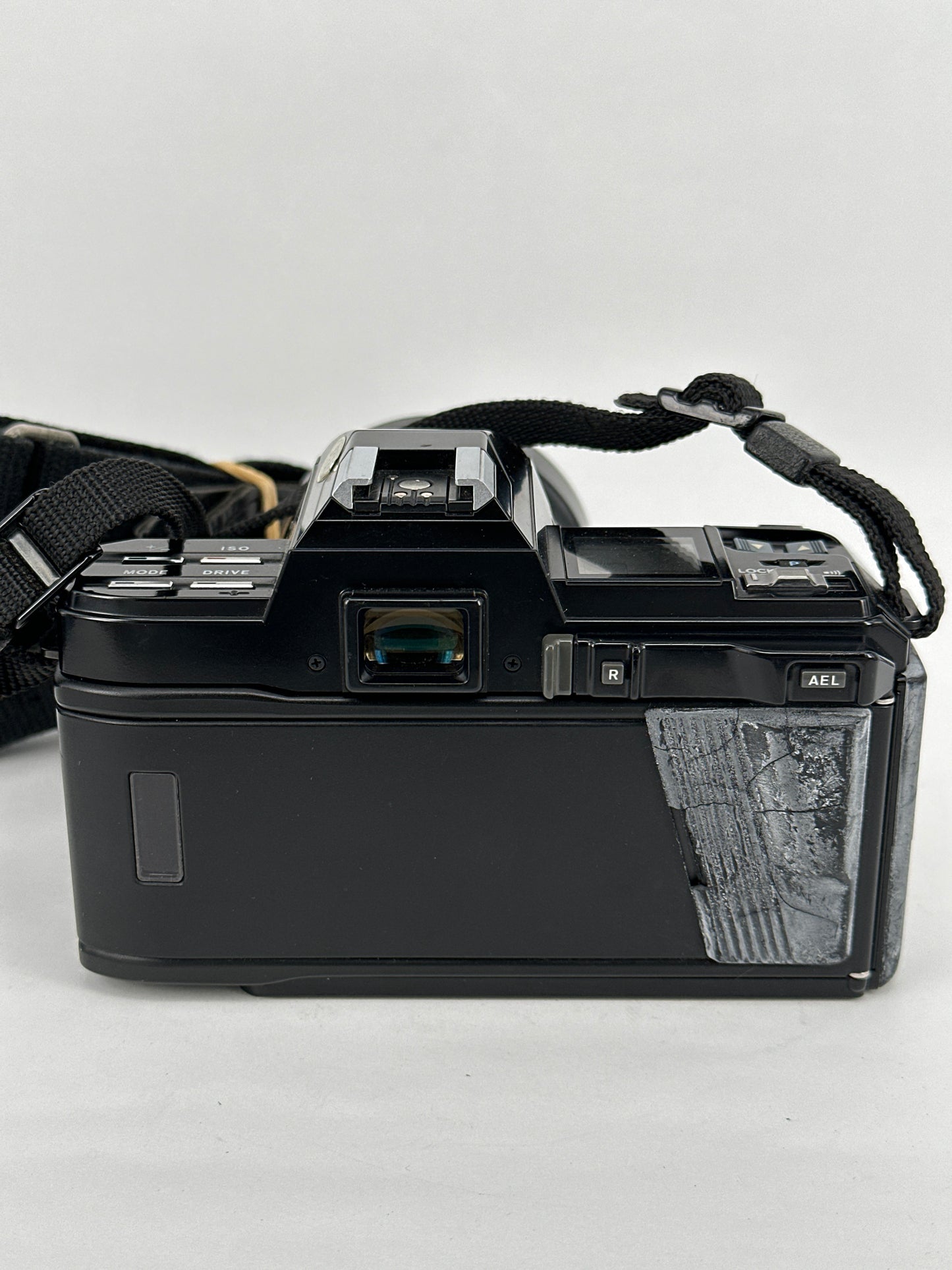 Minolta 7000 AF with Minolta AF Zoom 35-700mm f4 lens