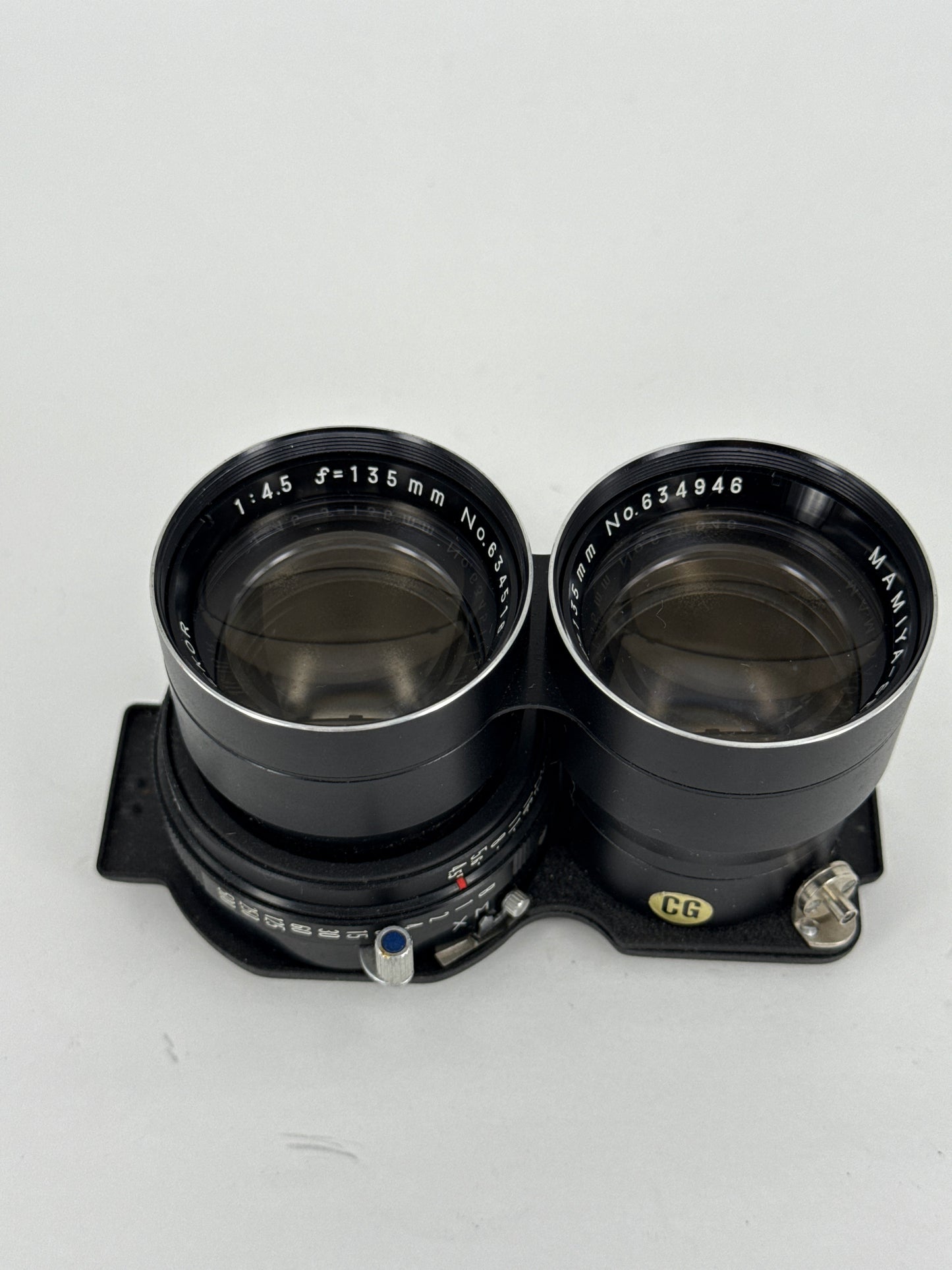 Mamiya tlr 135mm f4.5 Blue dot