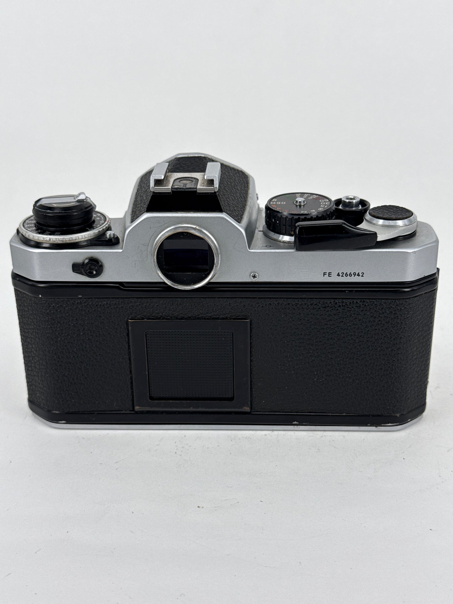 Nikon FE