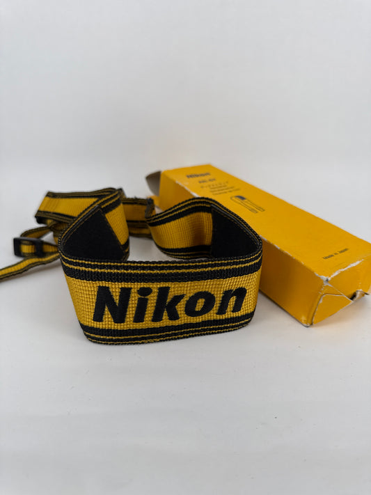 Nikon genuine oem strap AN-6Y