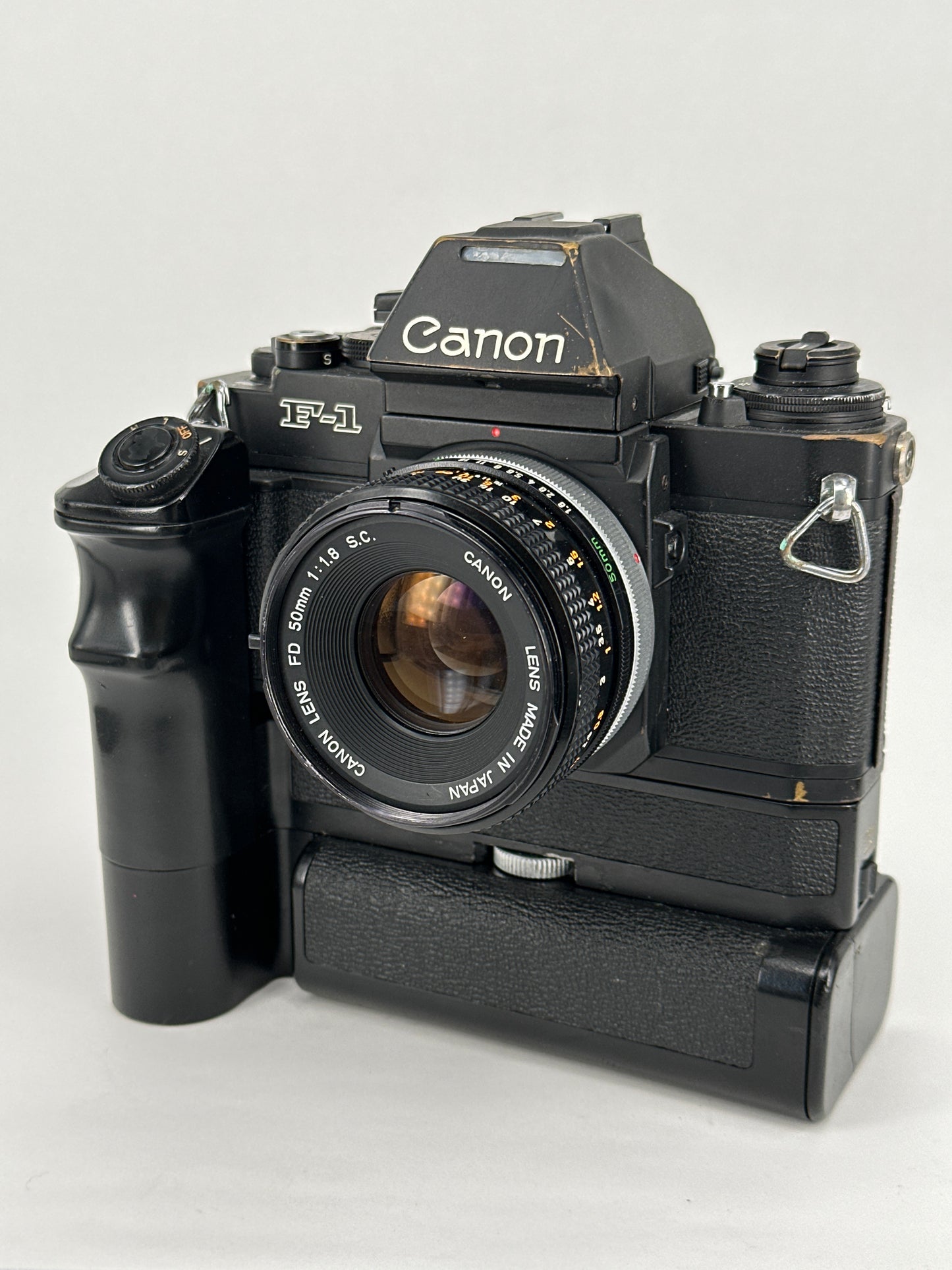 Canon F-1 with motordrive and Canon Lens FD 50mm f1.8 SC