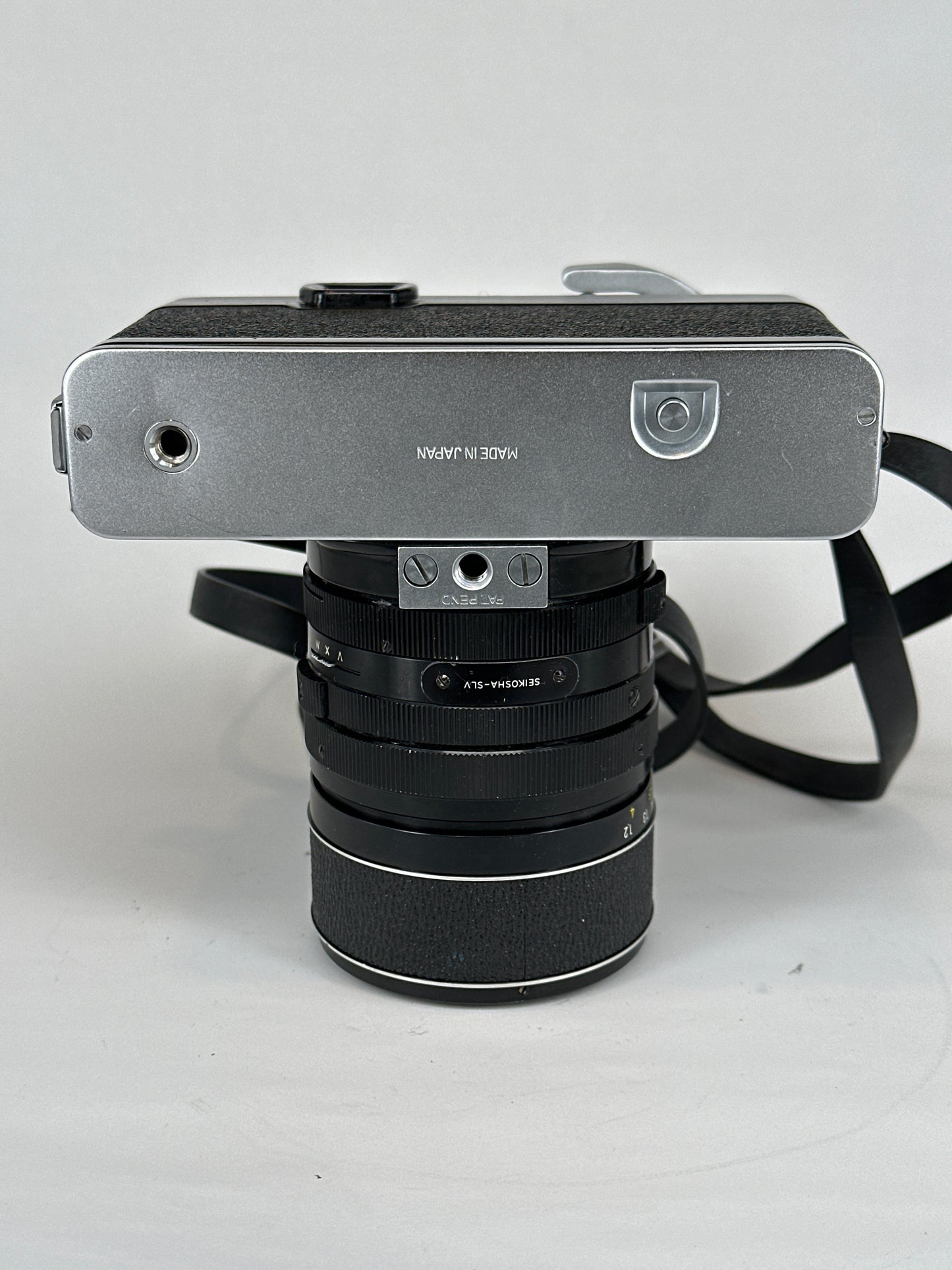 Nikkorex Zoom35 with 43mm f3.5 lens