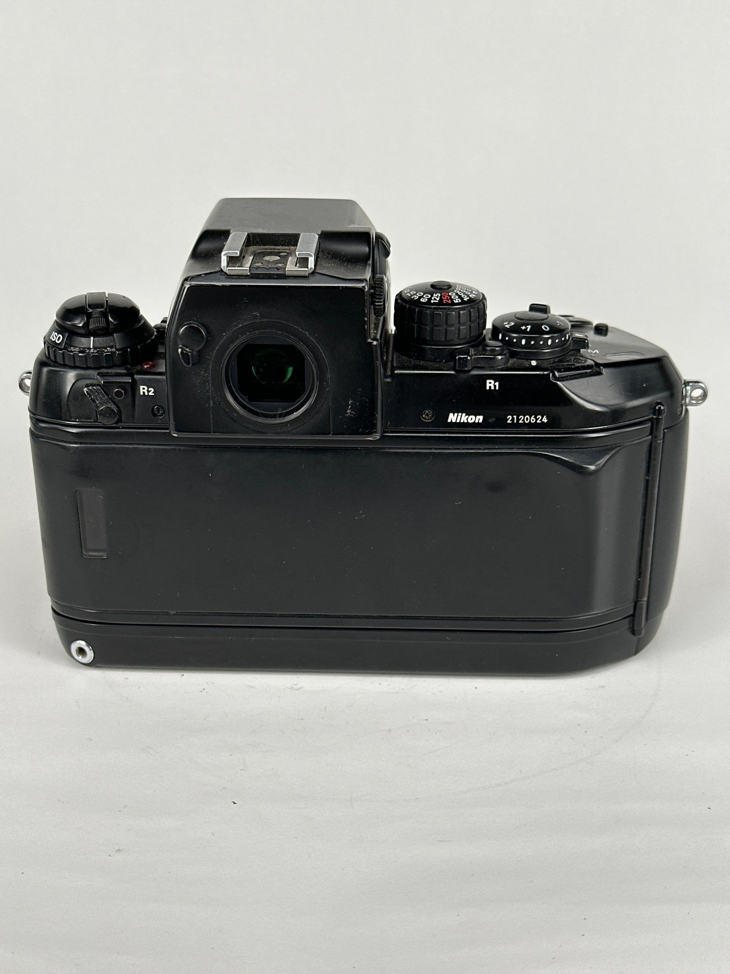 Nikon F4
