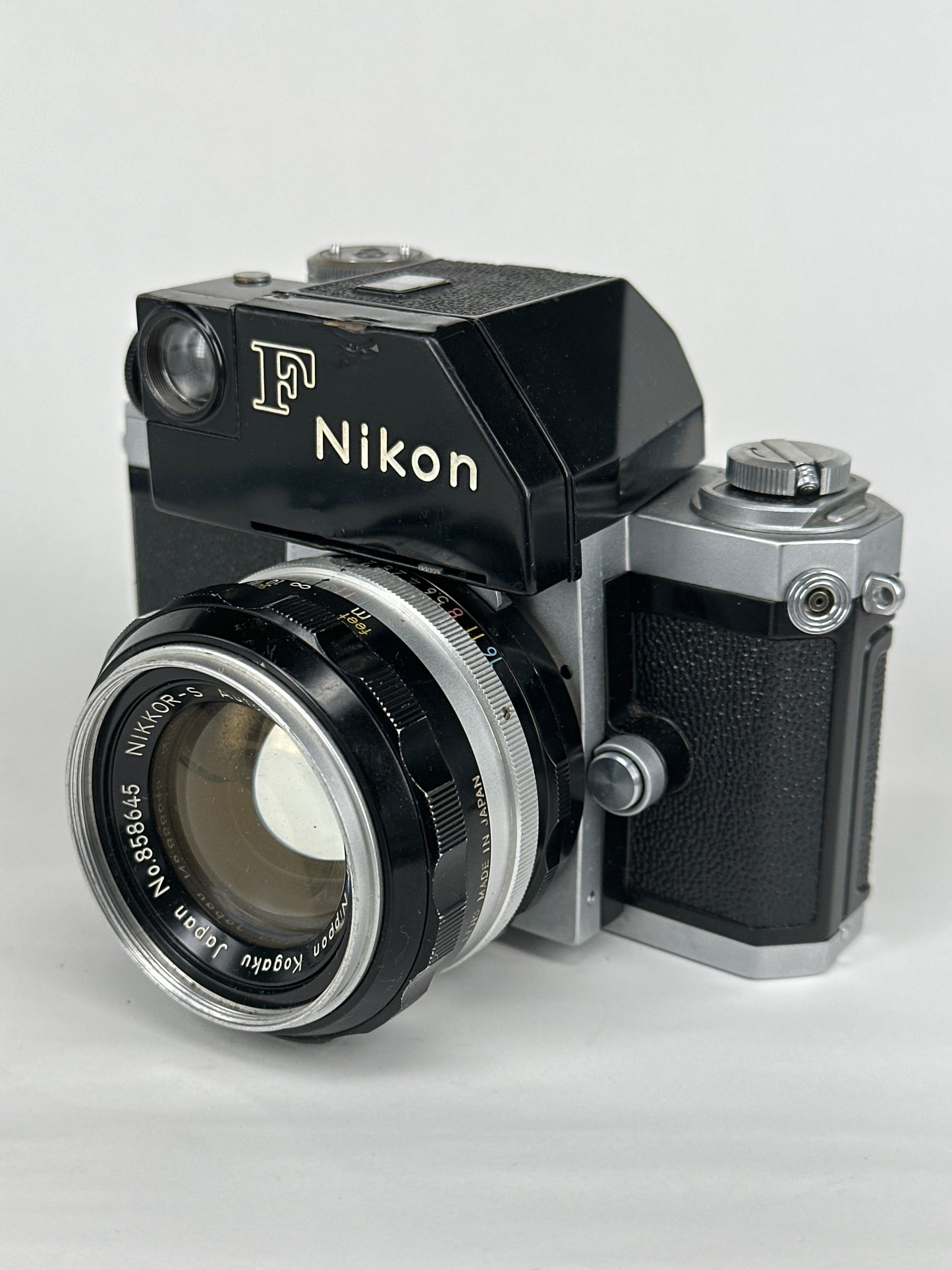 Nikon F