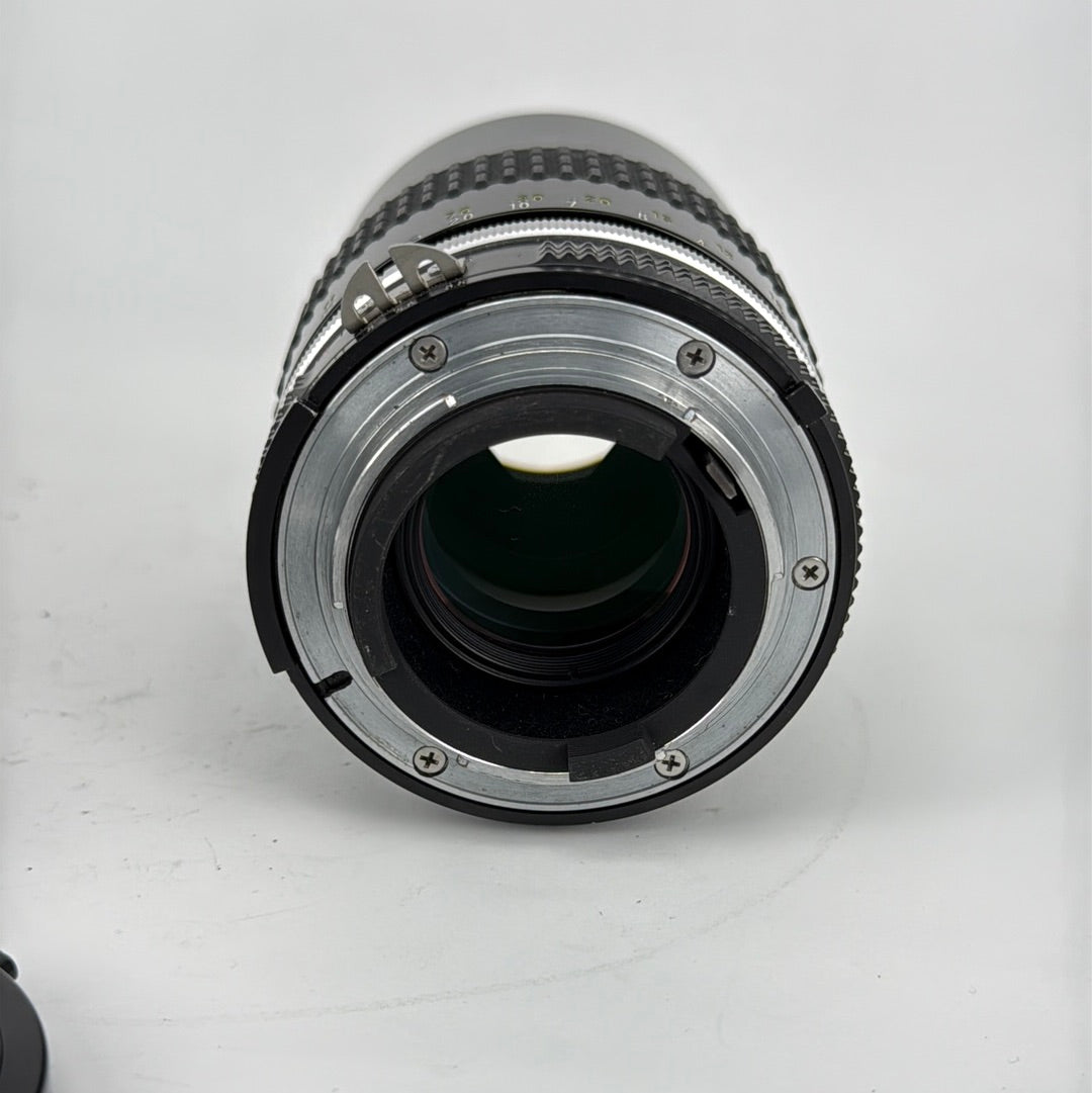 Nikkor 135mm f3.5 AI lens