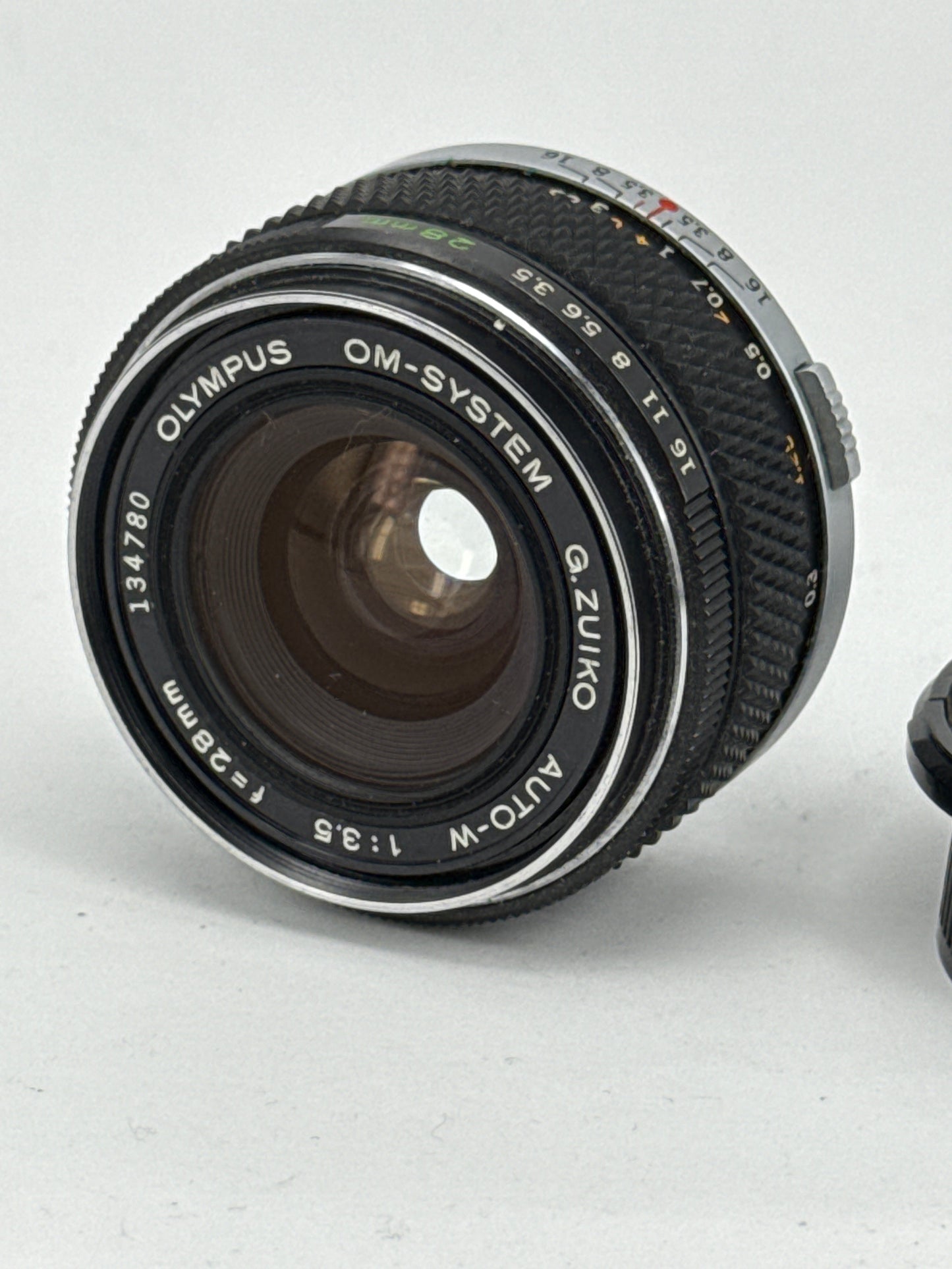 Olympus OM 28mm f1:3.5