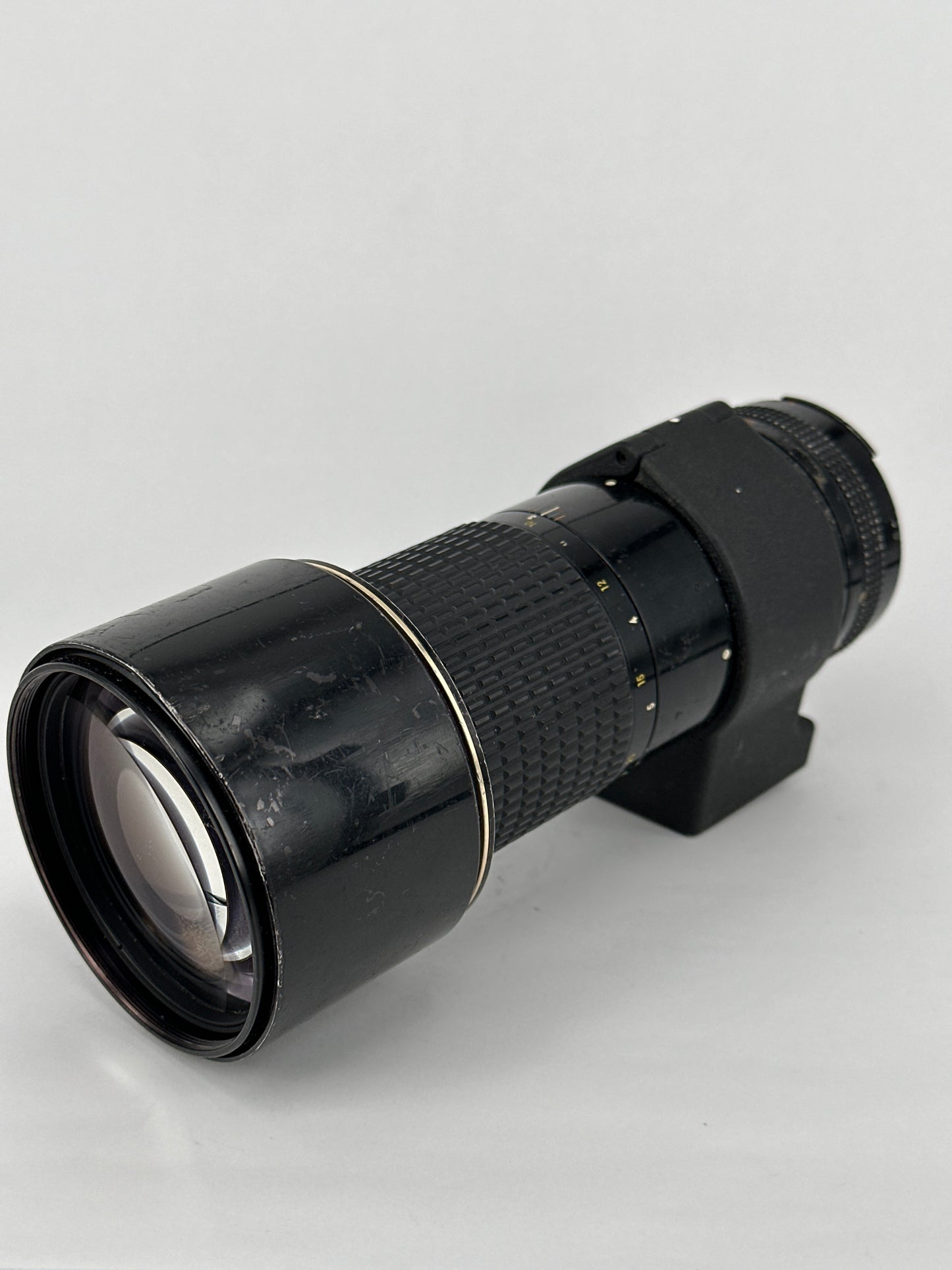 Nikkor*ED 300mm f4.5 AI lens