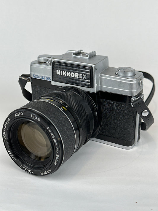 Nikkorex Zoom35 with 43mm f3.5 lens