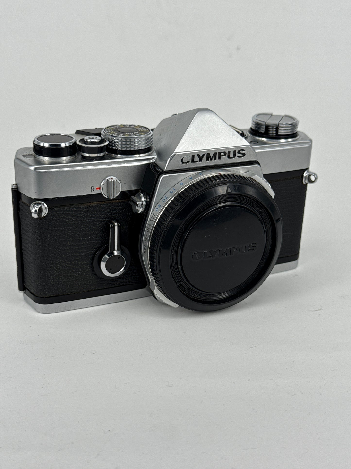 Olympus OM-1