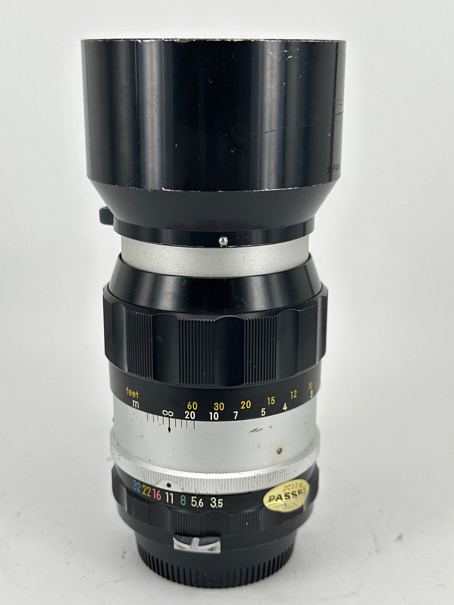 Nikkor-Q Auto 135mm f3.5 Pre-AI with AI adaptation lens and Nikon HS-8 hood