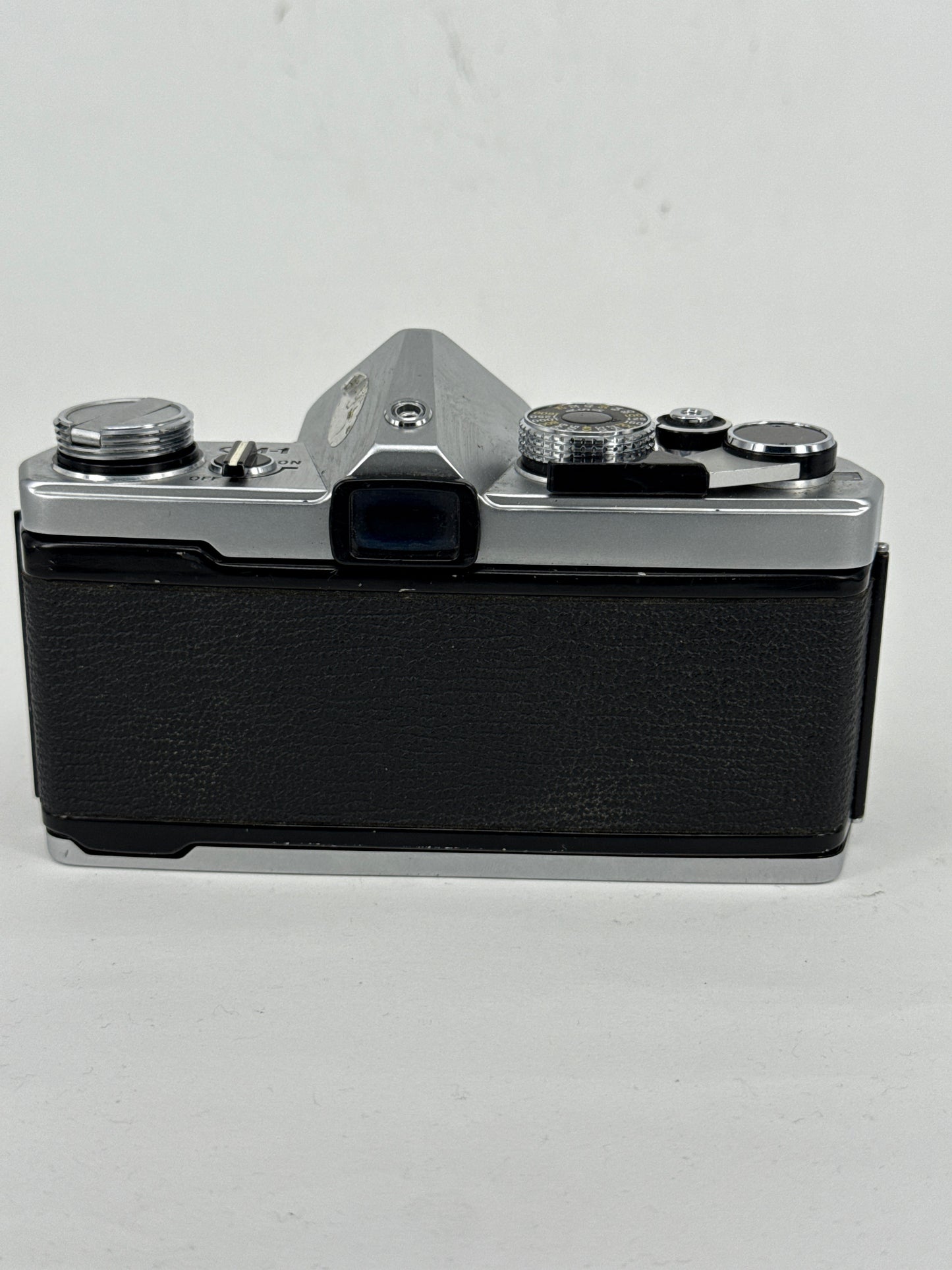 Olympus OM-1