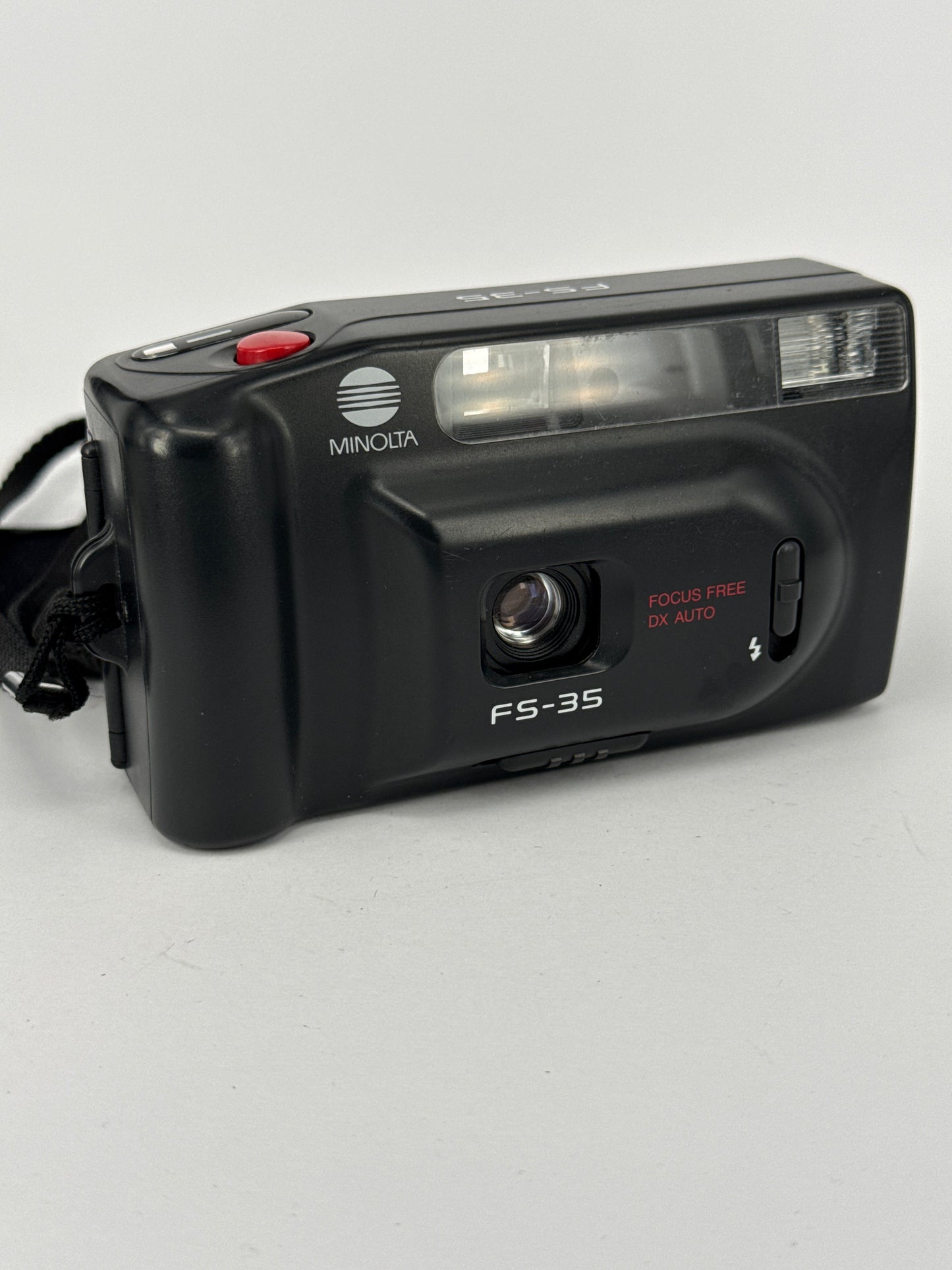 Minolta FS -35 compact 35mm
