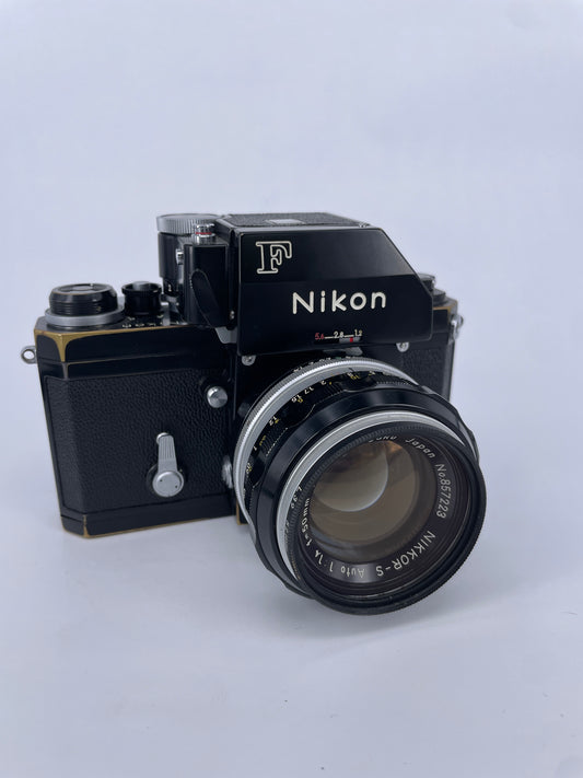 Nikon F