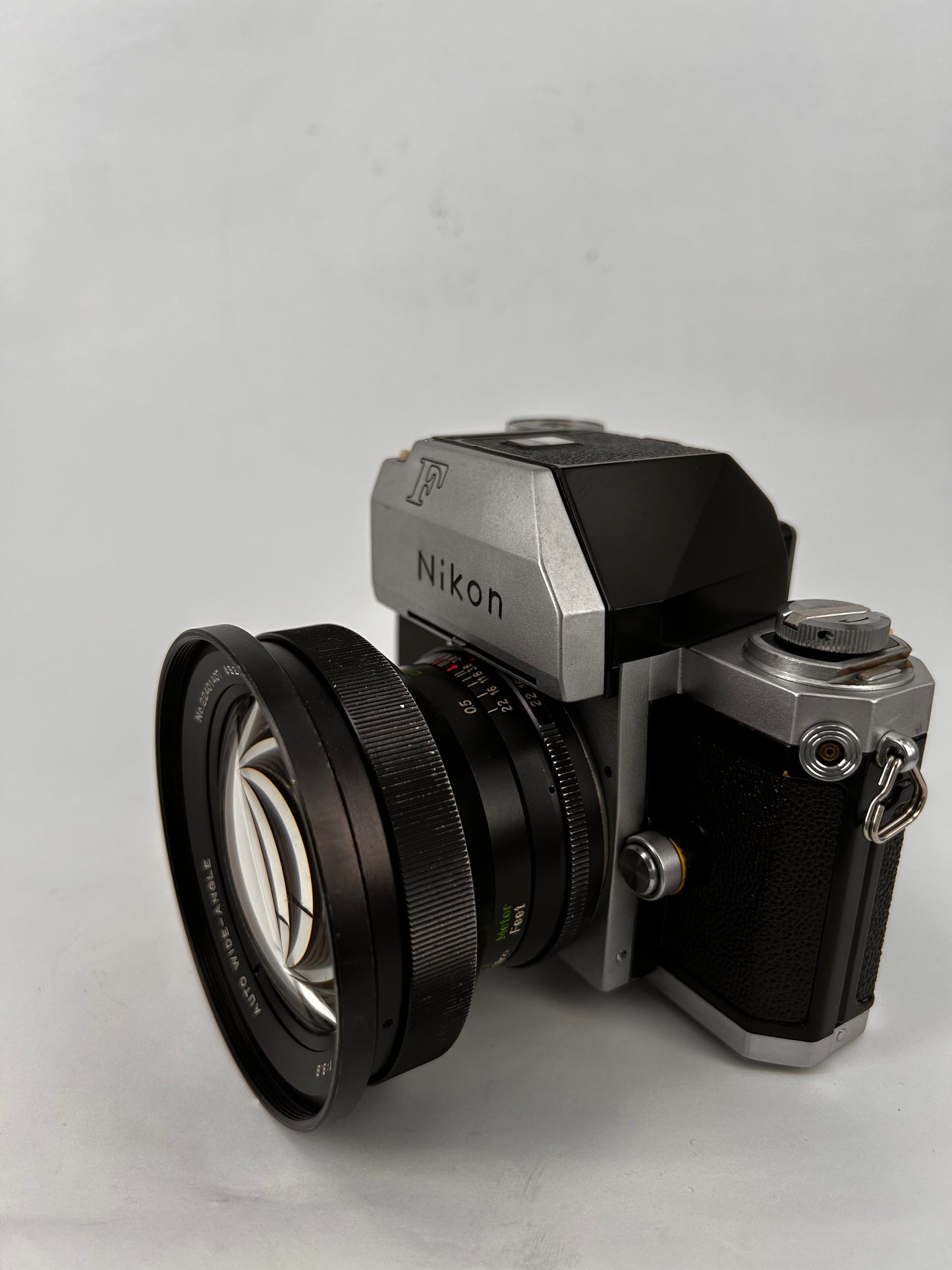 Nikon F with Vivitar 20mm 1:3.8