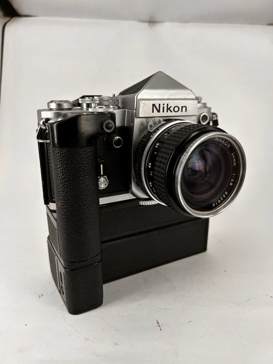 Nikon F2