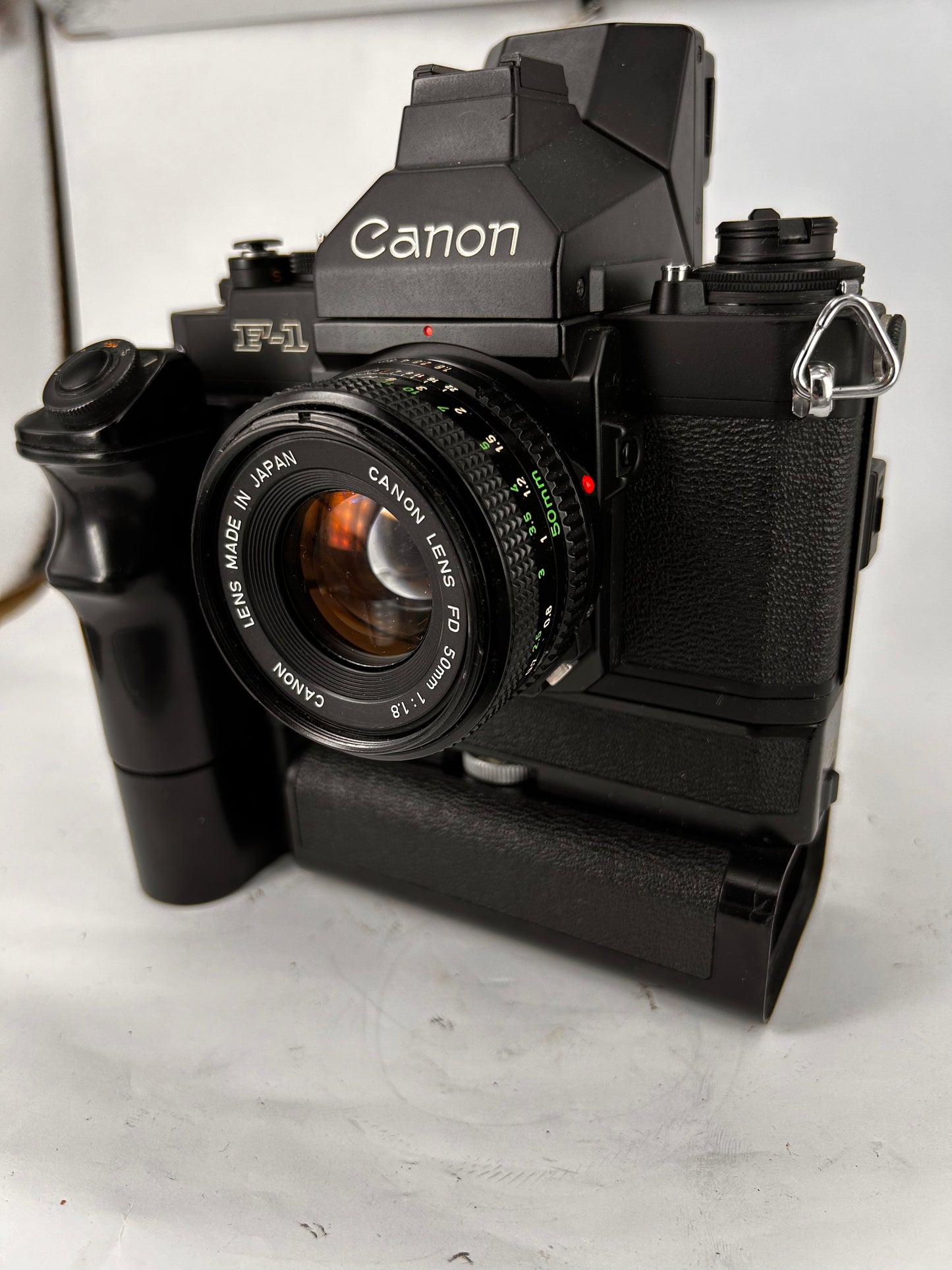 Canon F-1