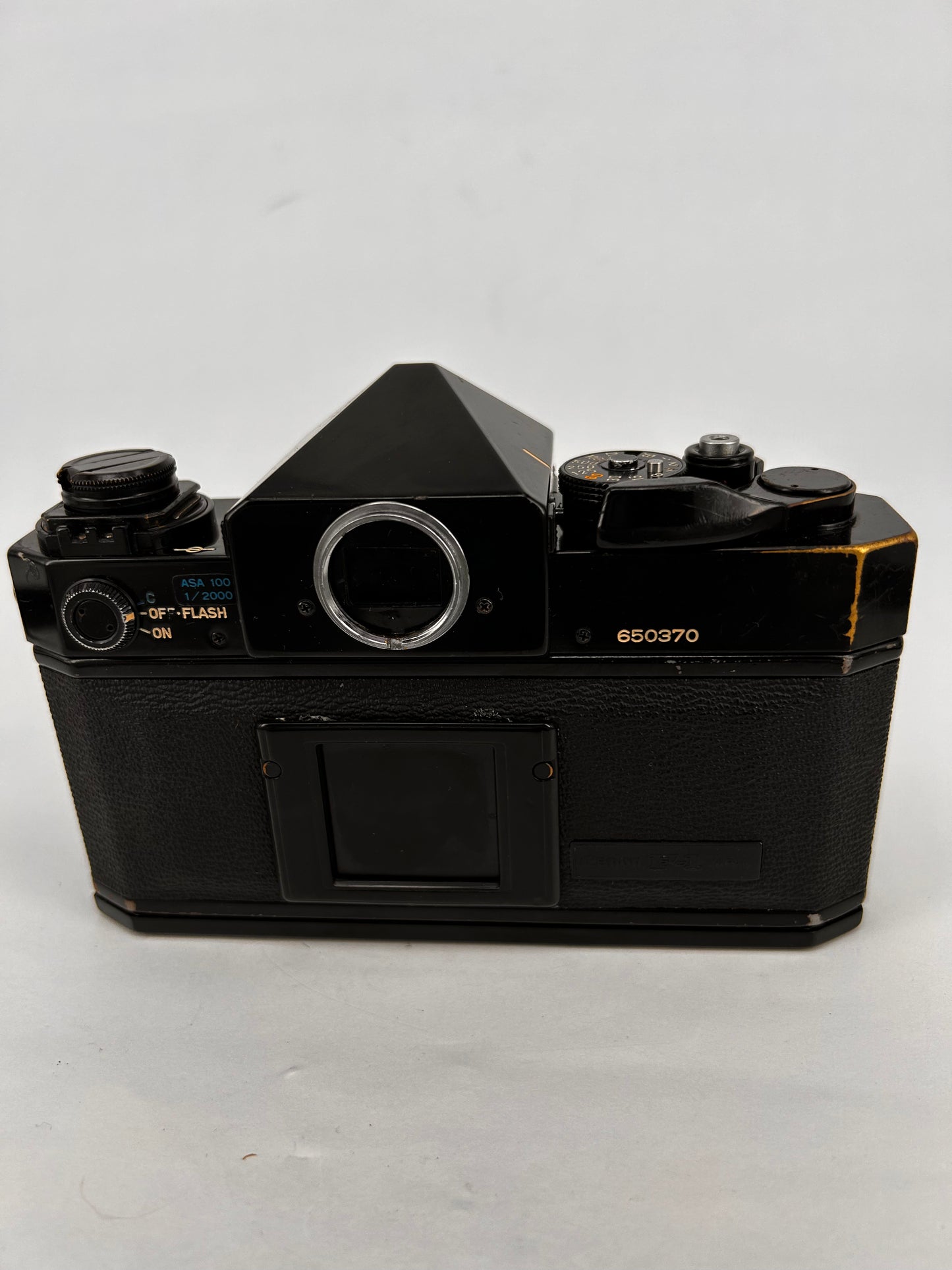 Canon F-1 Black