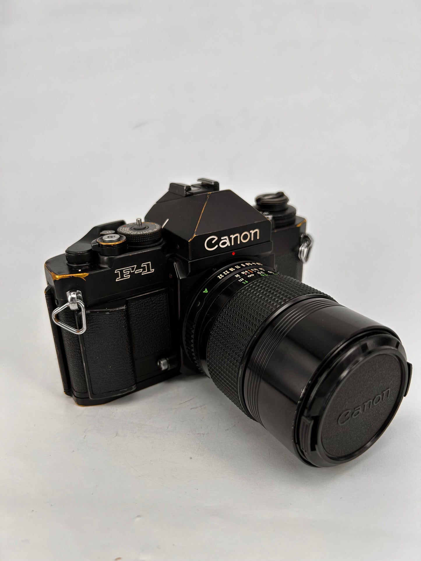 Canon F-1