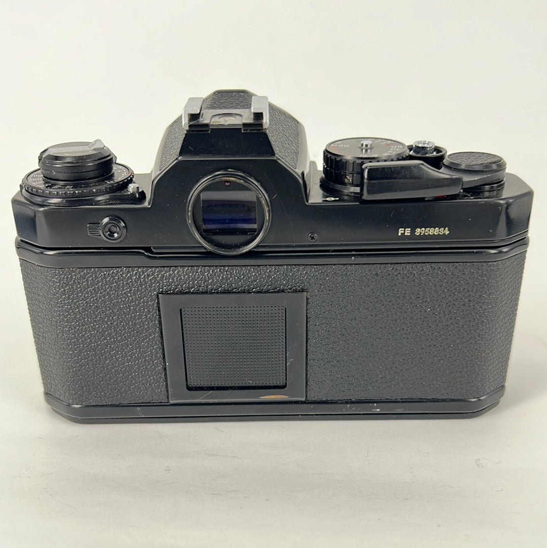 Nikon FE Black body